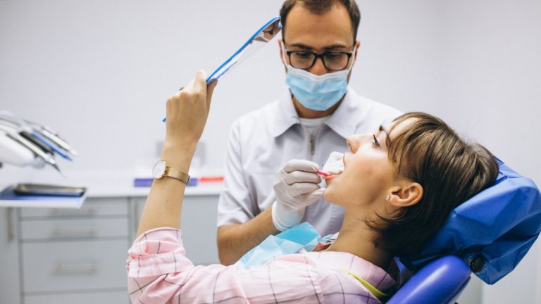 What to Expect in Your First Dental Visit: Guide for New Patients